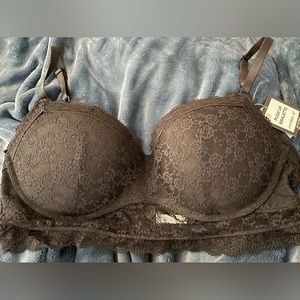 Rue 21 40 C Bra NWT